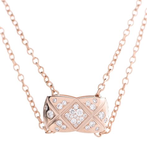 chanel coco crush necklace.